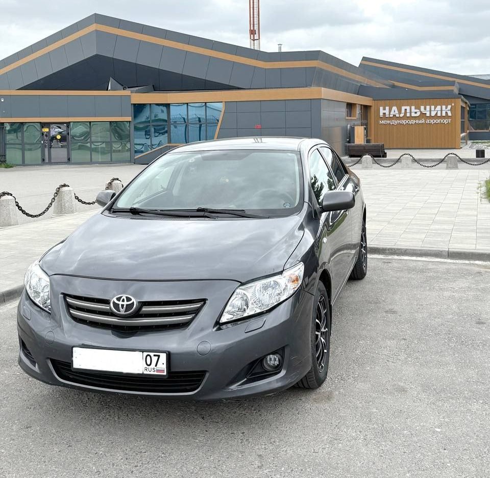 Toyota Corolla E150 Темно серая