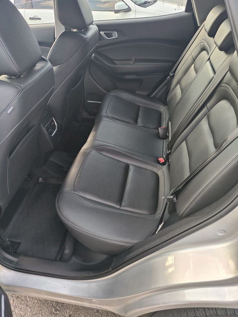 Chery Tiggo 4 Серебристый